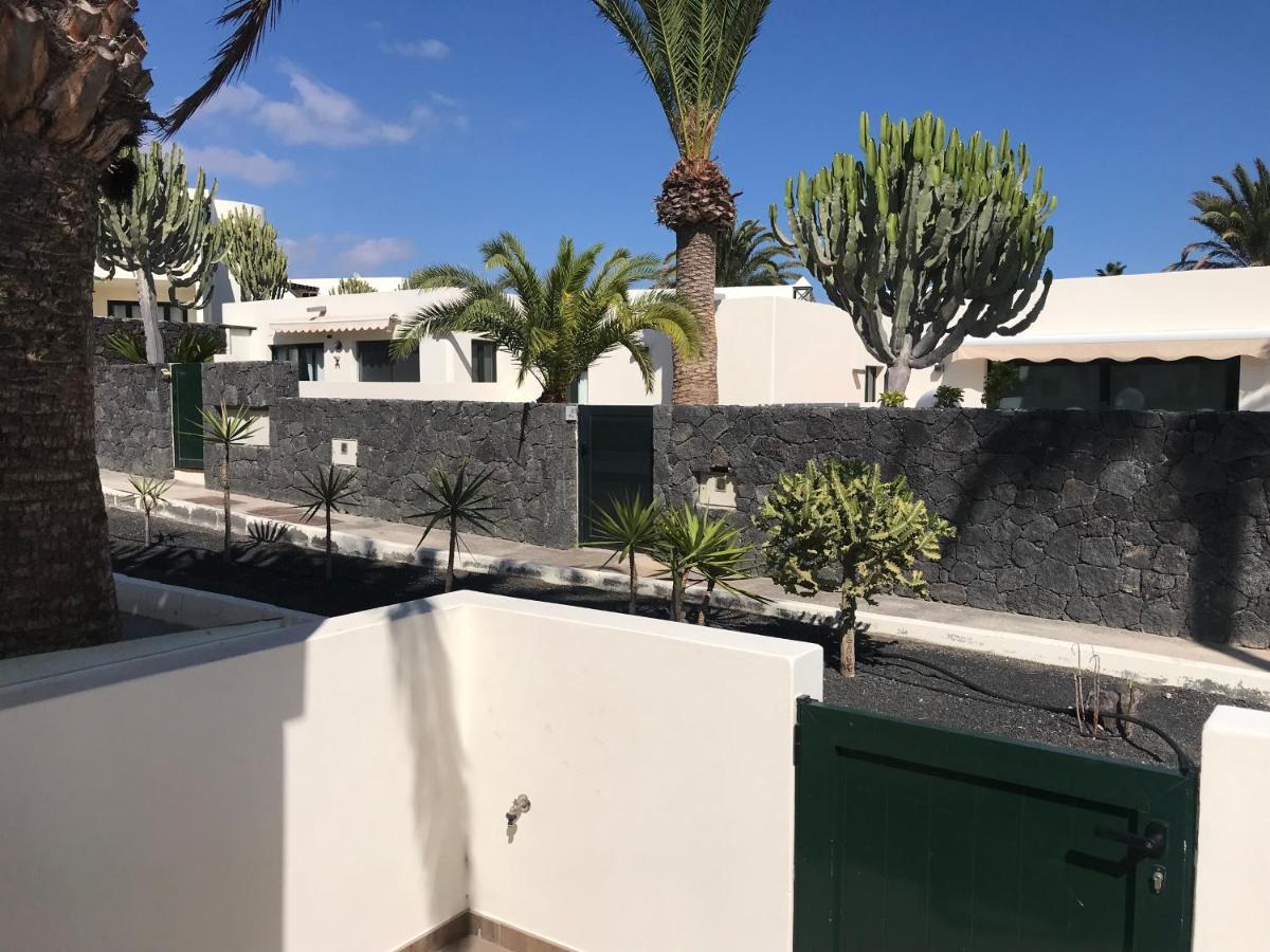 Casa Blanqui Villa Costa Teguise Exterior photo